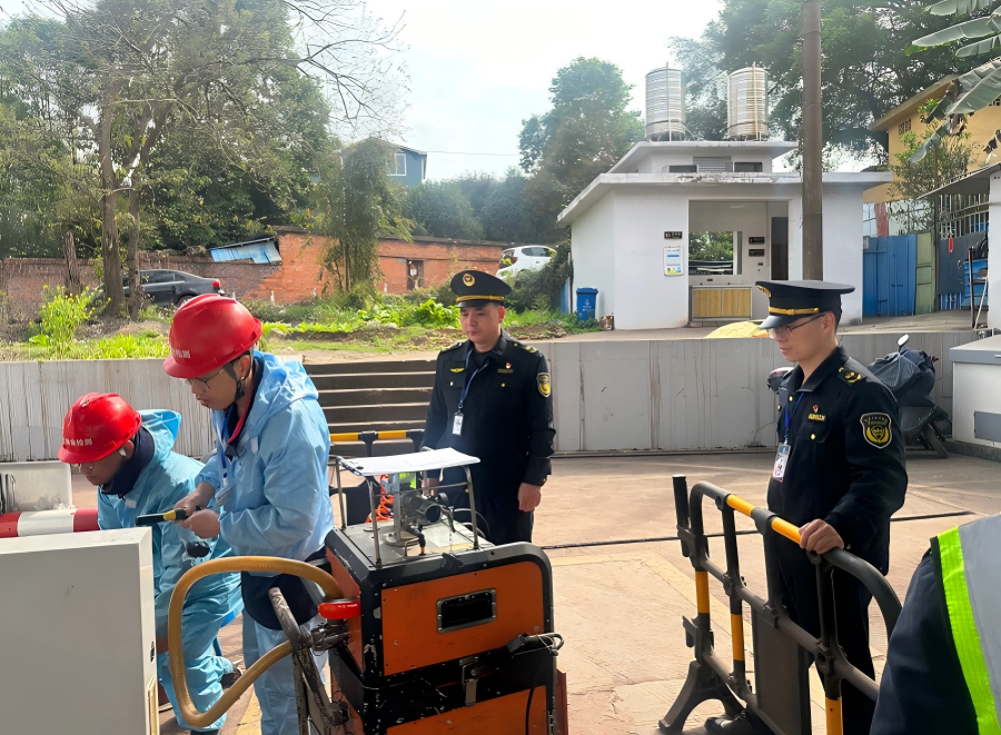 机动车污染执法大队开展加油站油气回收专项帮扶行动，助力绿色发展与安全生产